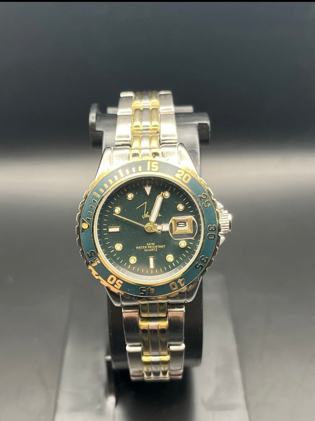 John Weitz Women’s Quartz Dive Watch